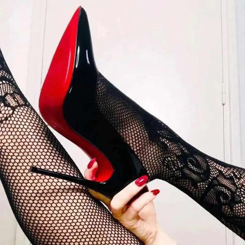 DDLG是什么？揭秘这一BDSM亚文化的秘密与魅力 一